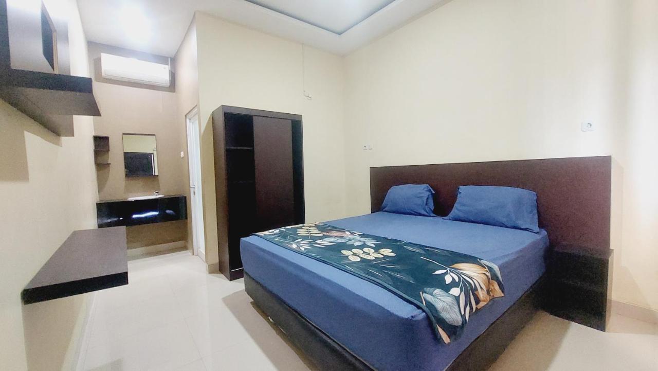 Sasando Residence Kupang Купанг Екстериор снимка