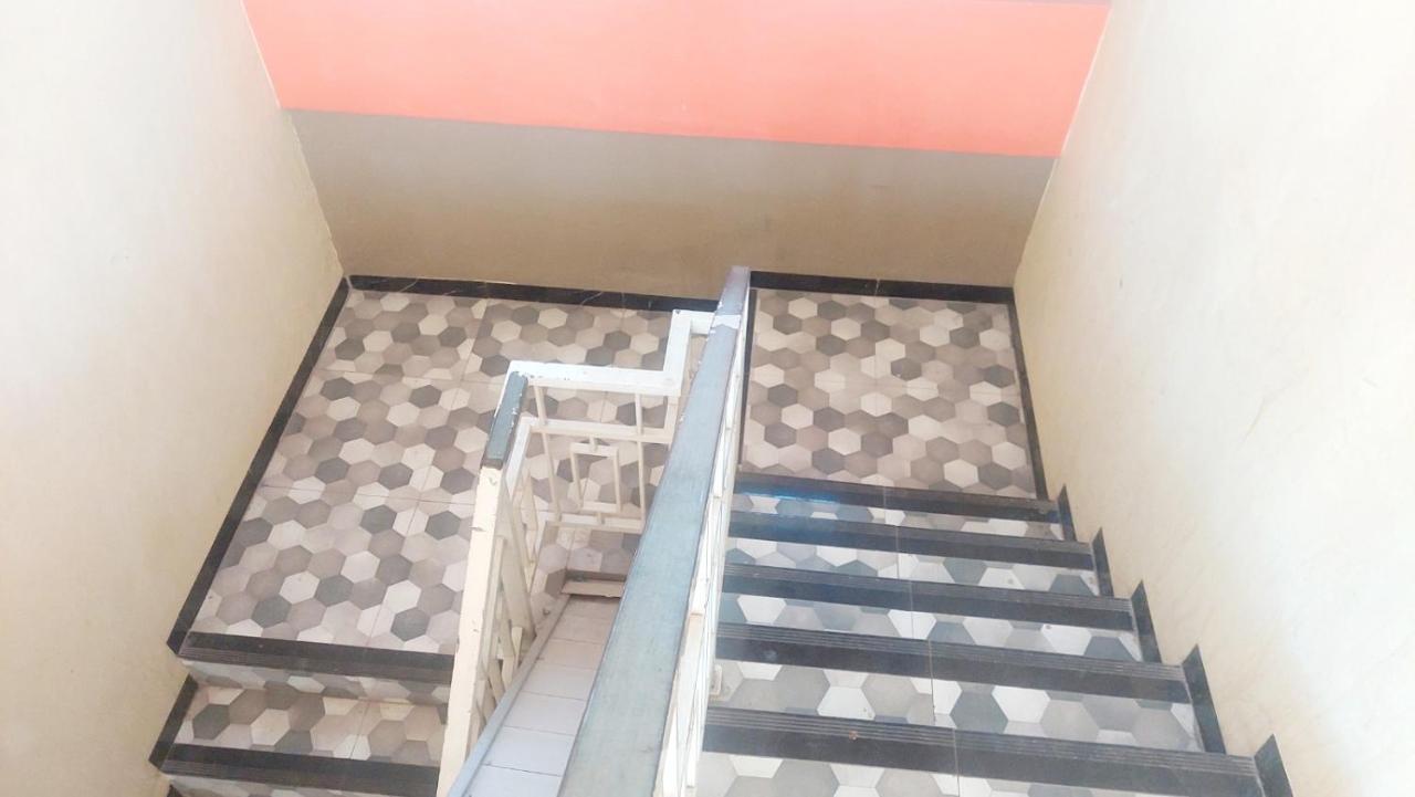 Sasando Residence Kupang Купанг Екстериор снимка