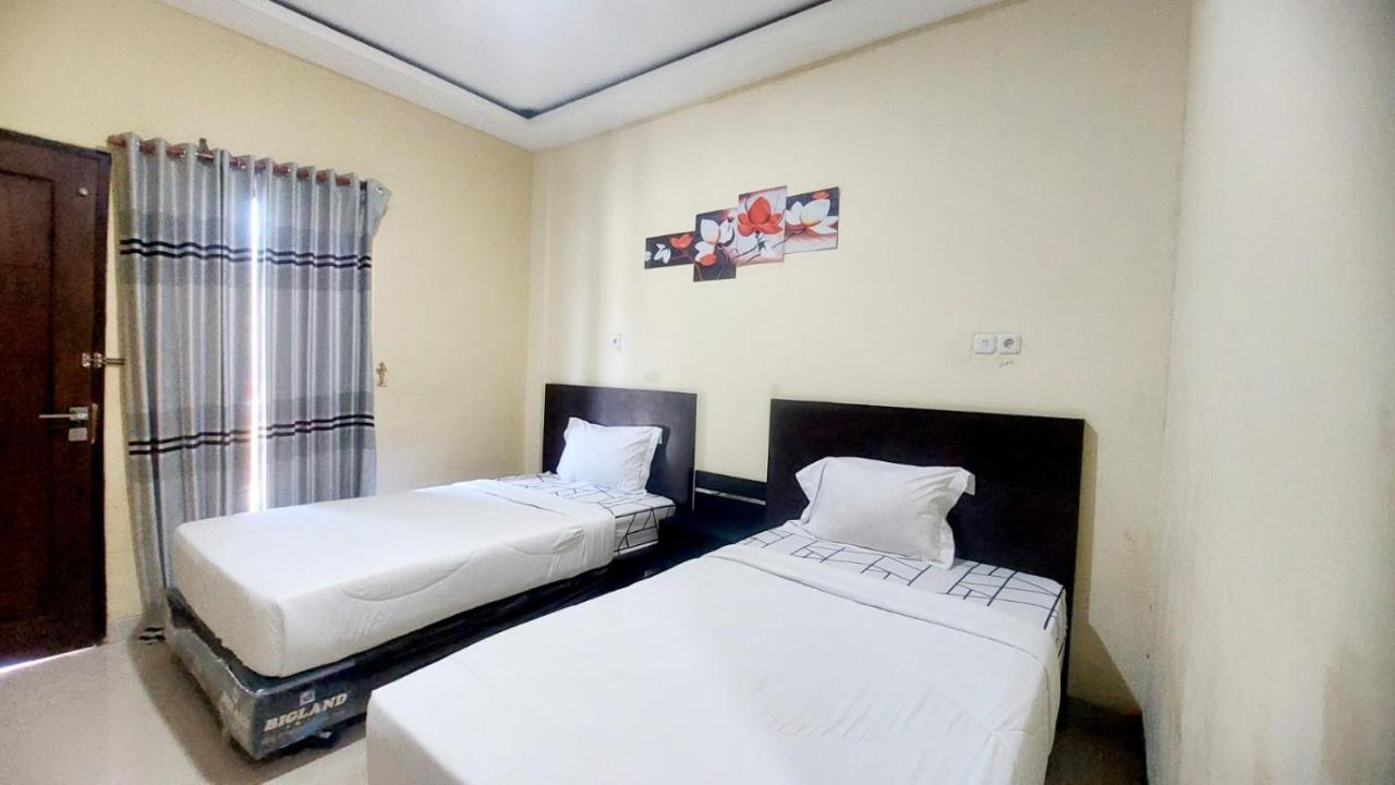 Sasando Residence Kupang Купанг Екстериор снимка