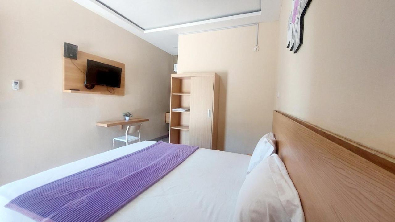 Sasando Residence Kupang Купанг Екстериор снимка