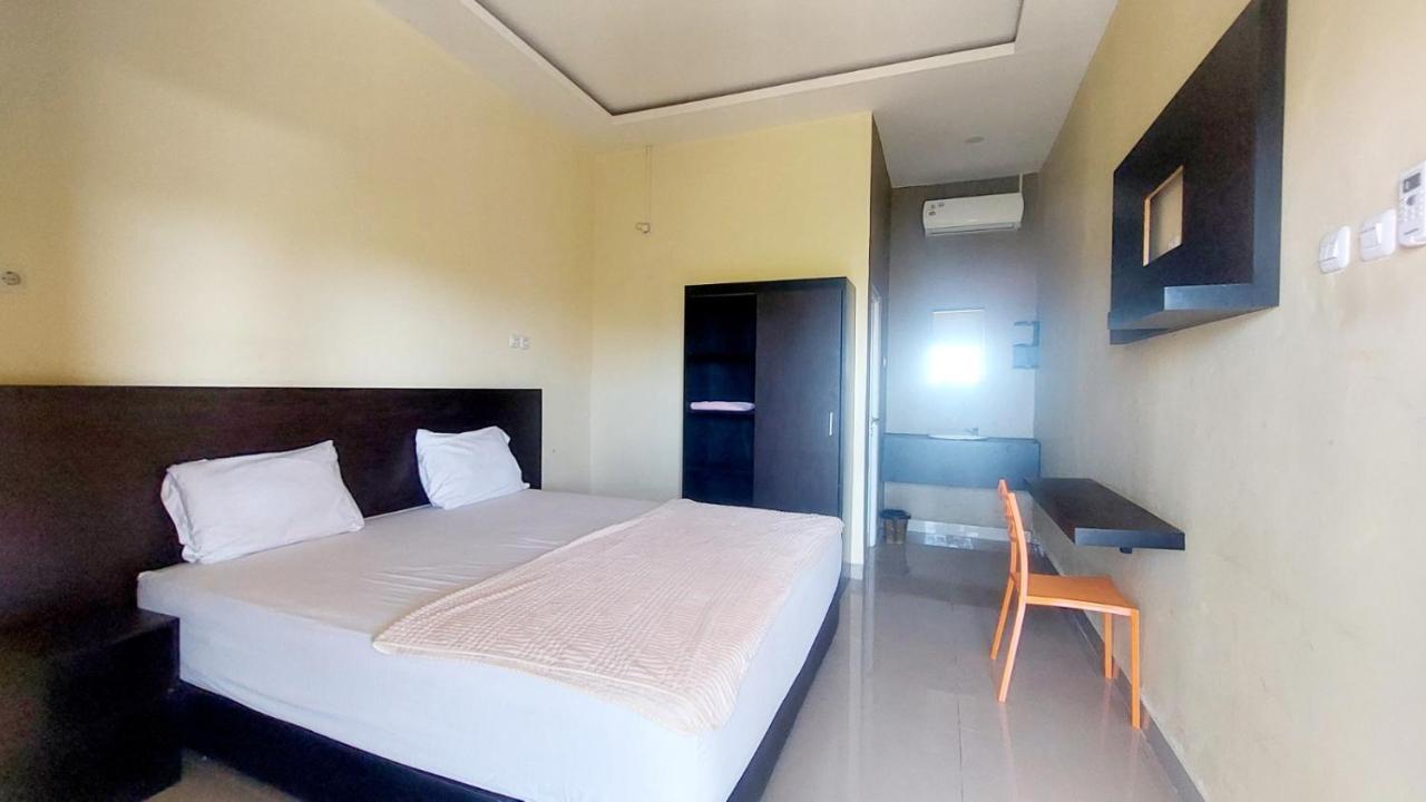 Sasando Residence Kupang Купанг Екстериор снимка
