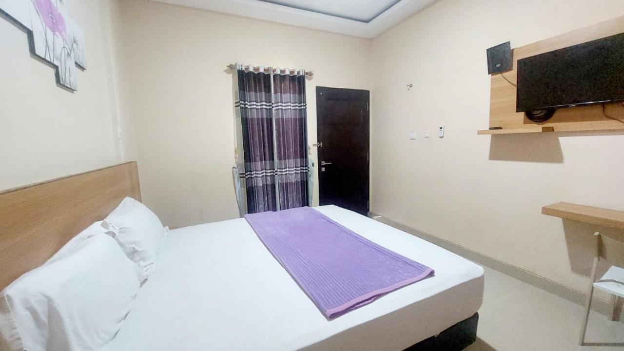 Sasando Residence Kupang Купанг Екстериор снимка