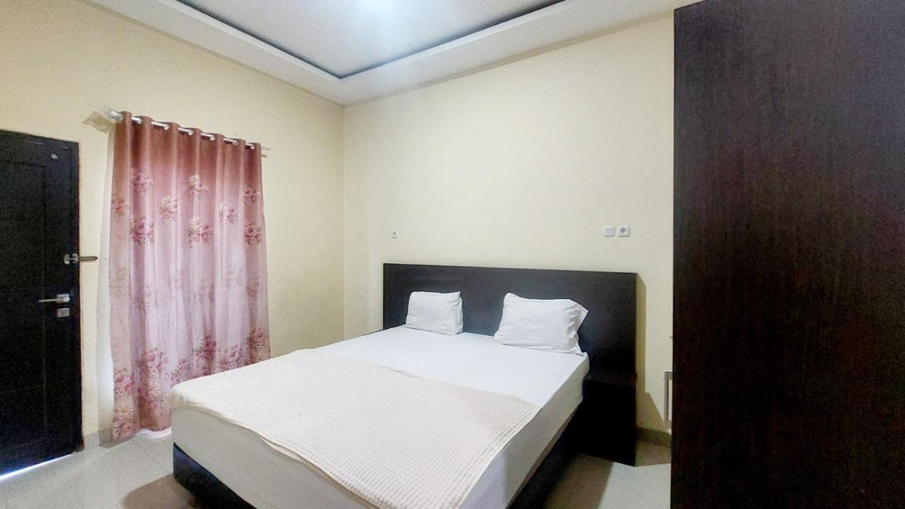 Sasando Residence Kupang Купанг Екстериор снимка