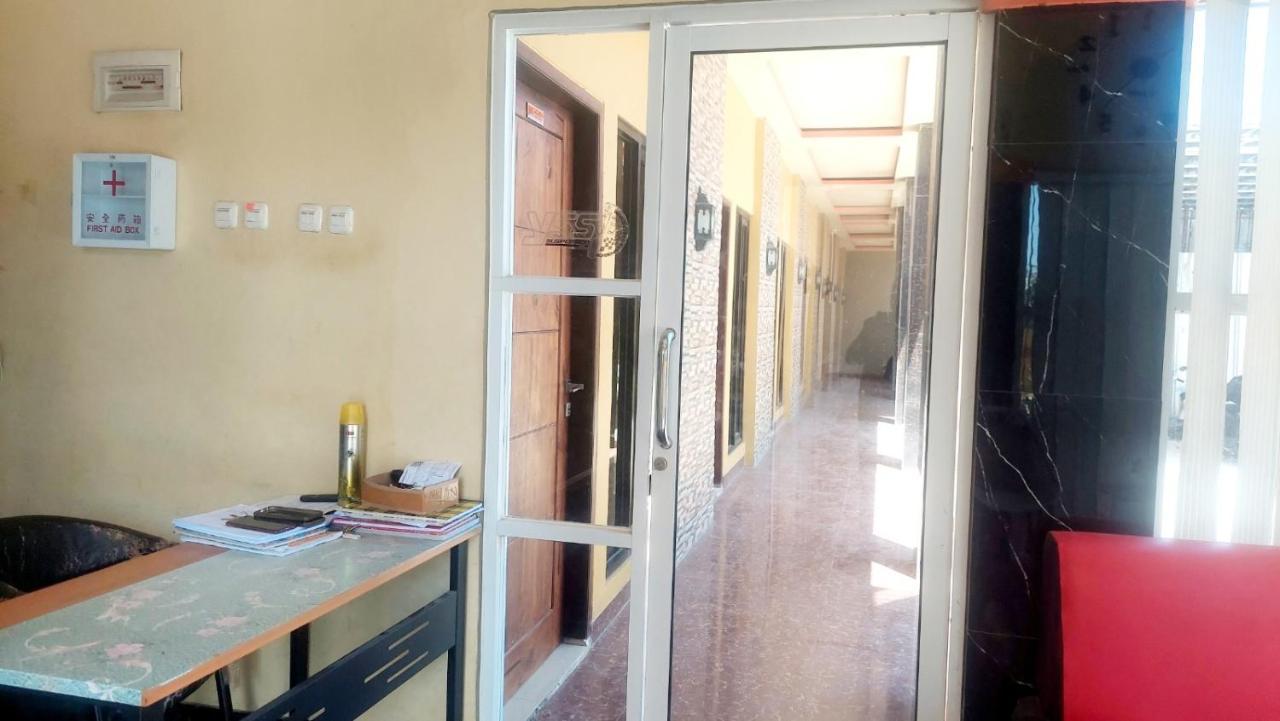 Sasando Residence Kupang Купанг Екстериор снимка
