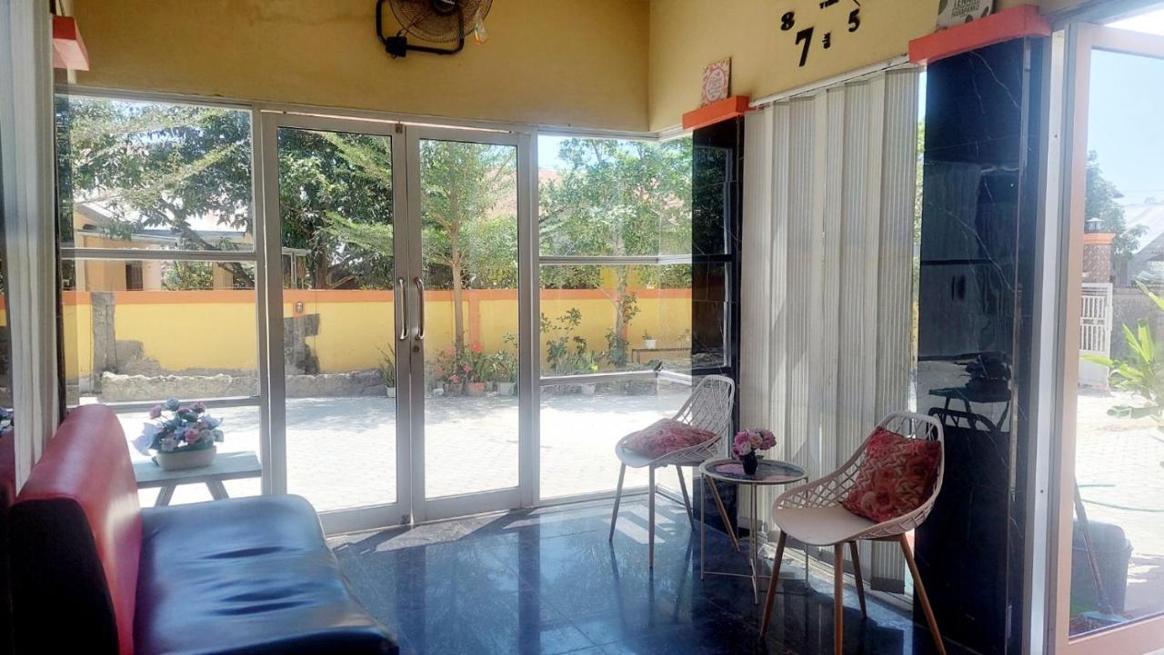 Sasando Residence Kupang Купанг Екстериор снимка