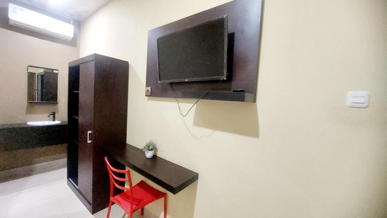 Sasando Residence Kupang Купанг Екстериор снимка