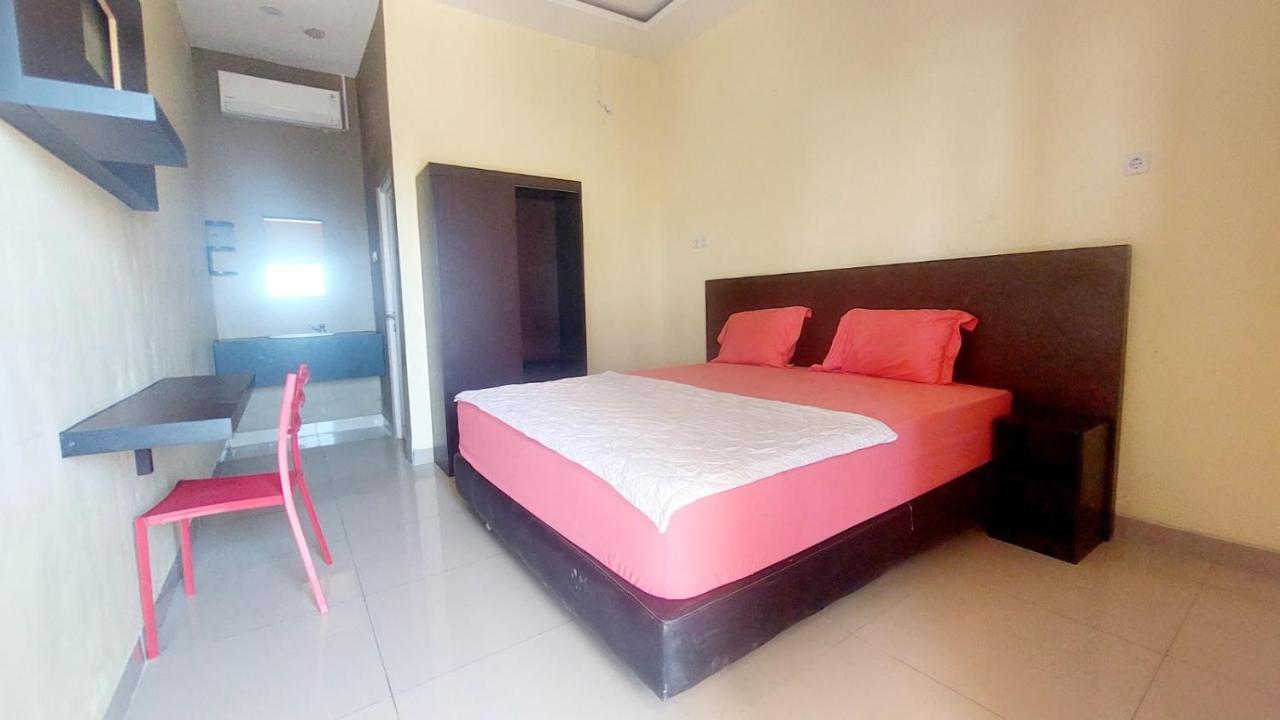 Sasando Residence Kupang Купанг Екстериор снимка
