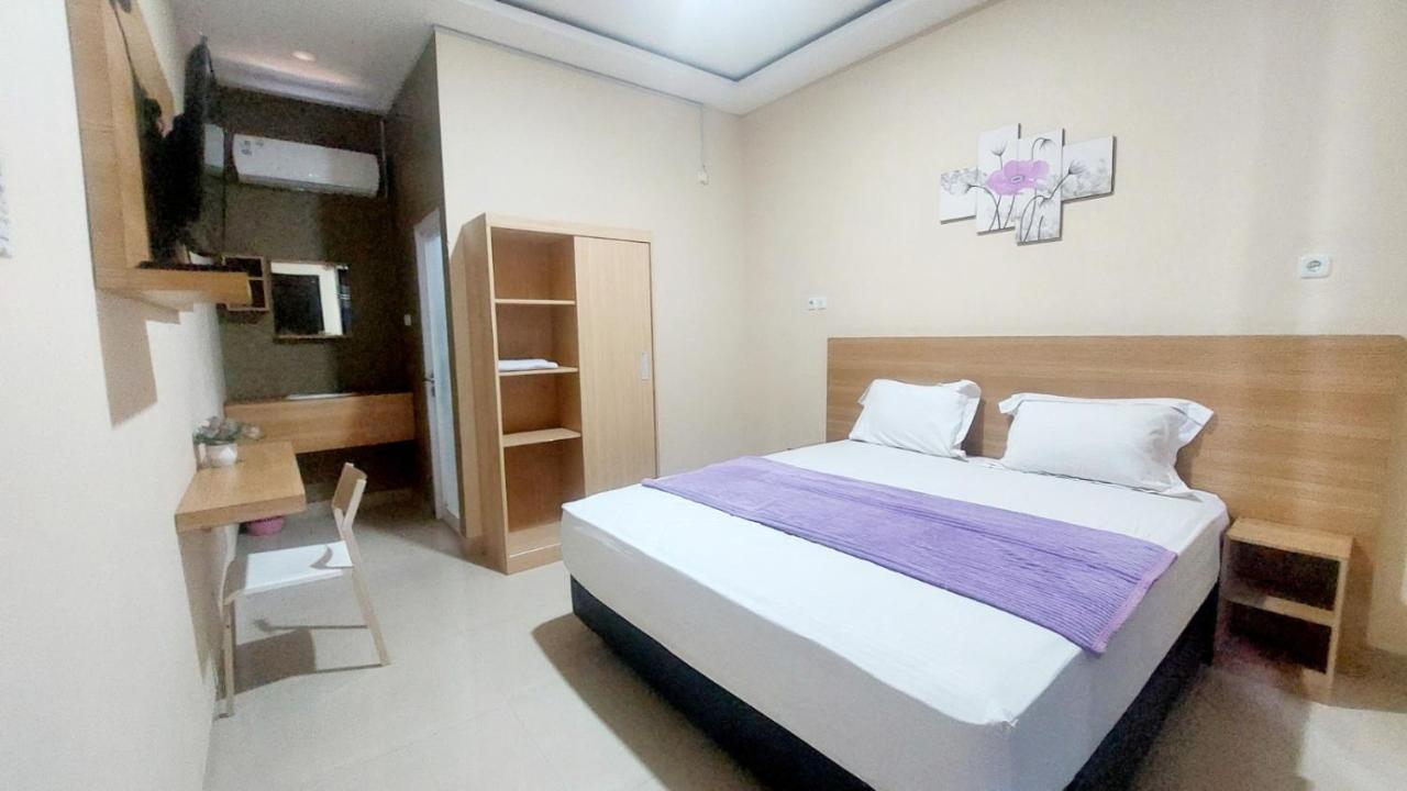 Sasando Residence Kupang Купанг Екстериор снимка