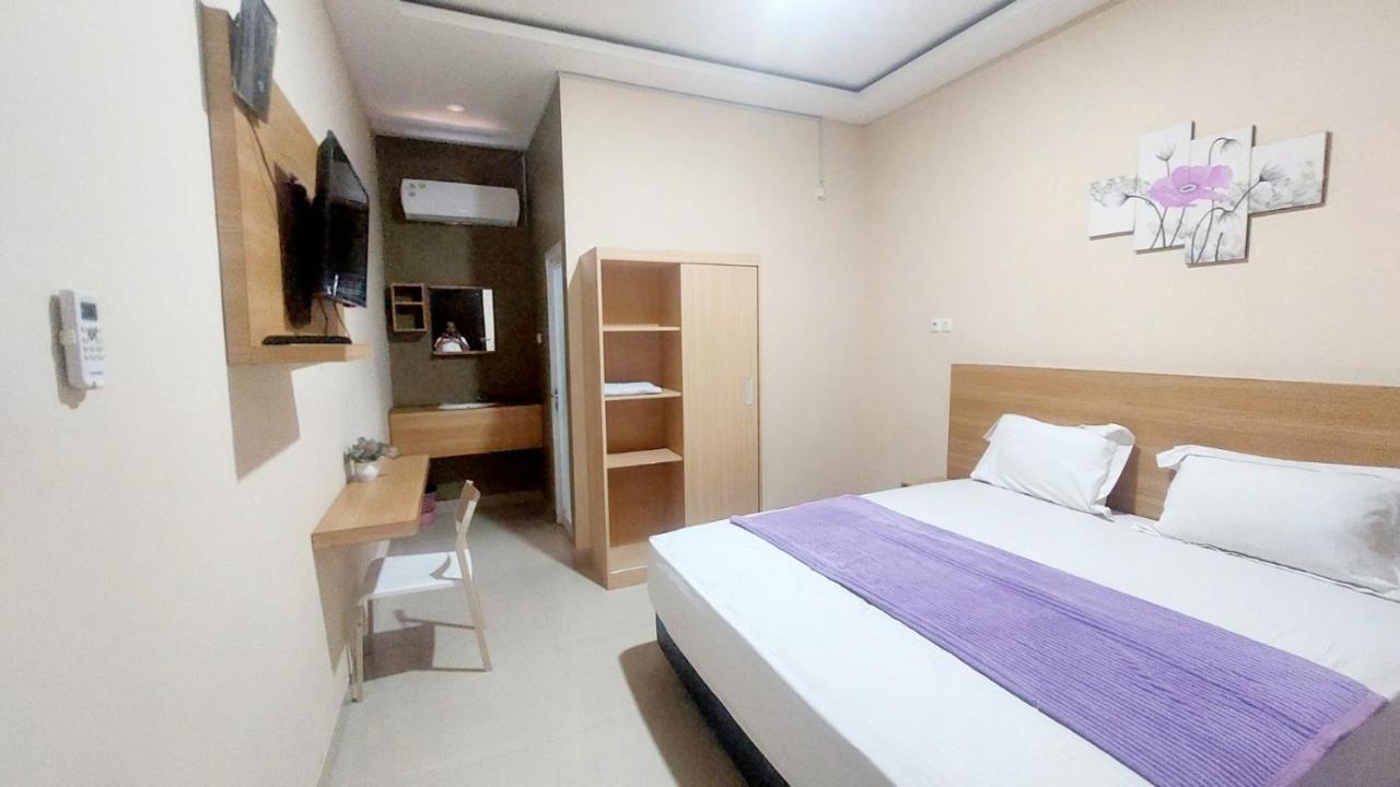Sasando Residence Kupang Купанг Екстериор снимка