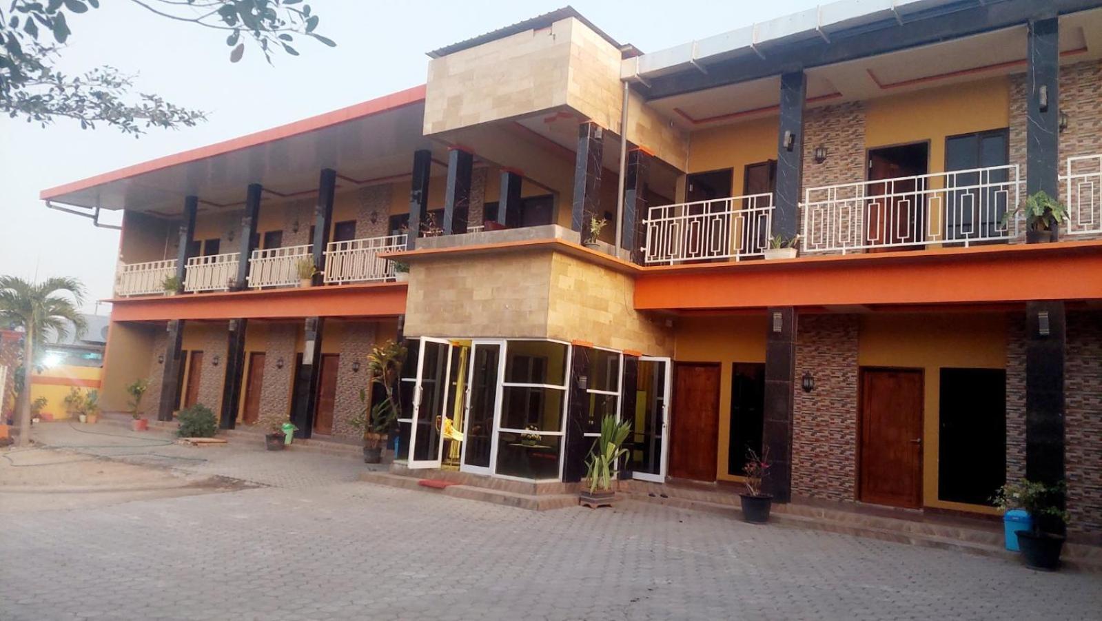 Sasando Residence Kupang Купанг Екстериор снимка