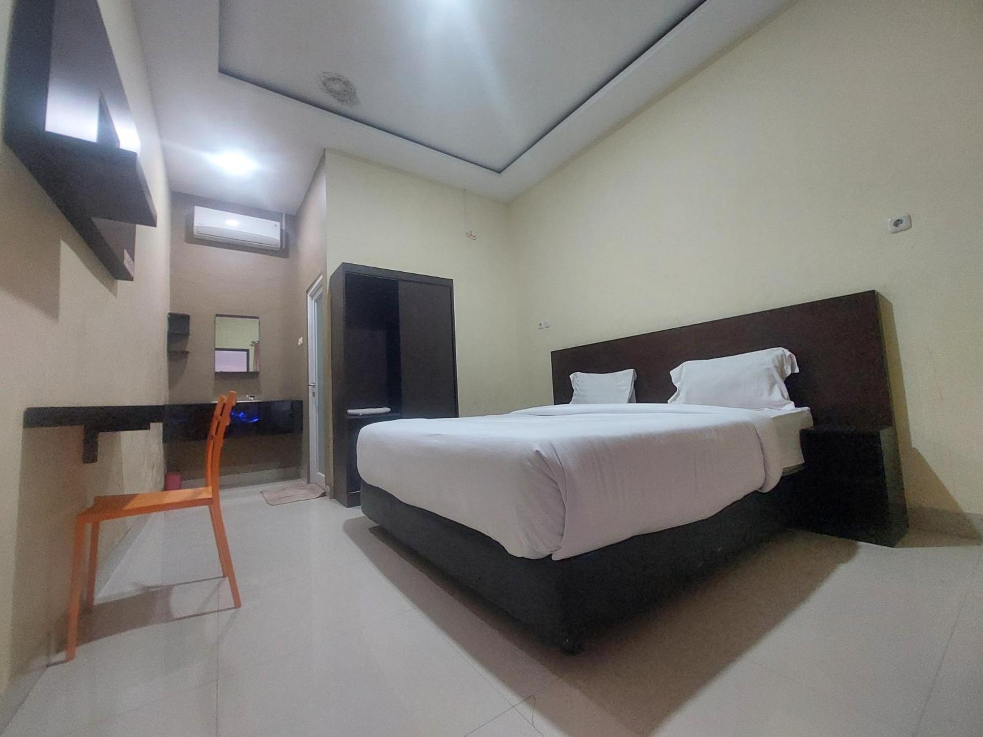 Sasando Residence Kupang Купанг Екстериор снимка