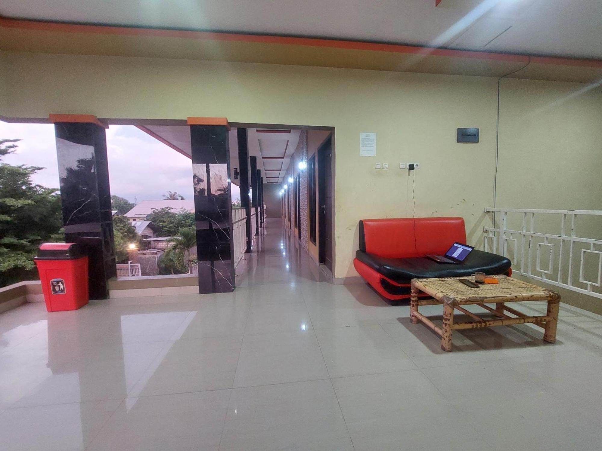 Sasando Residence Kupang Купанг Екстериор снимка