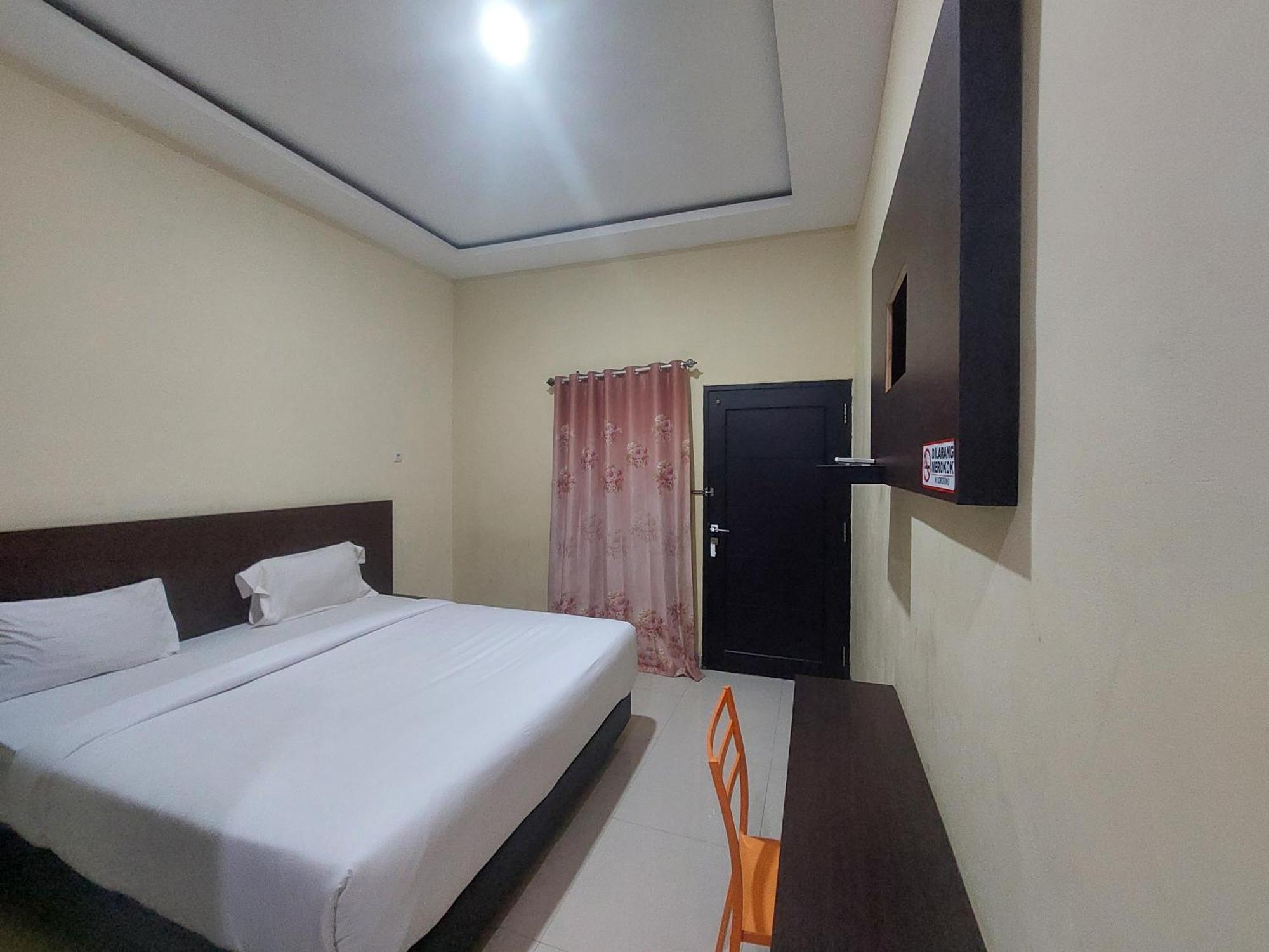 Sasando Residence Kupang Купанг Екстериор снимка